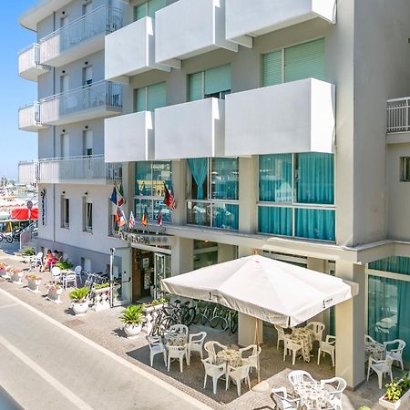 Hotel Europa غابيتّشي ماري المظهر الخارجي الصورة