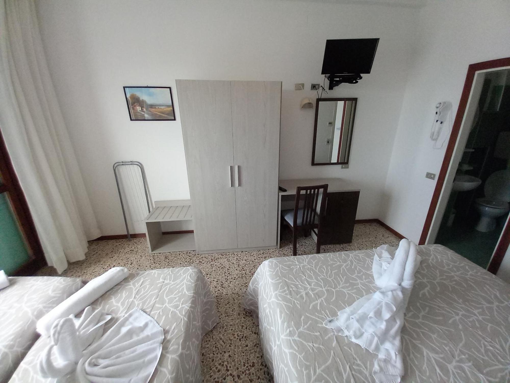 Hotel Europa غابيتّشي ماري المظهر الخارجي الصورة